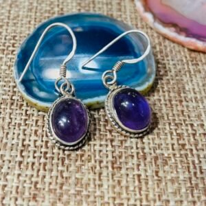 Boucle d&rsquo;oreille et améthyste