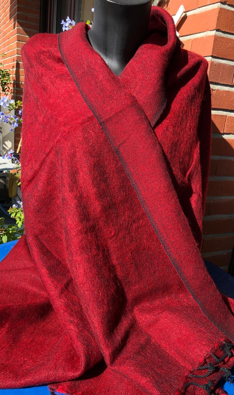 Châle Uni Rouge CHLRGUNI1 – Image 4